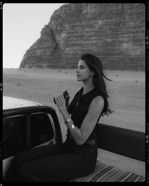 still in awe of the beauty of Wadi Rum where the desert meets the sky 🖤thanks to @visit_jordan
